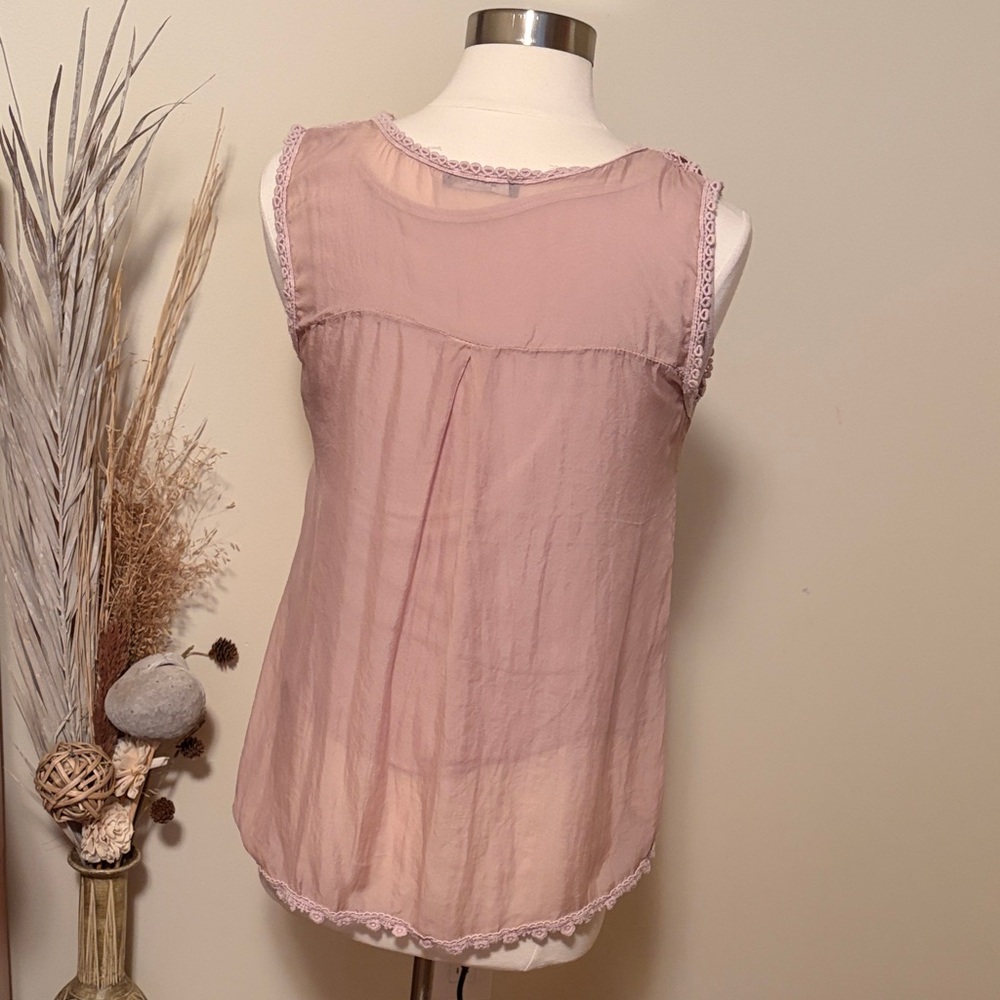 Anthropologie 100% silk Mauve Crochet Detail Blouse - Picture 10 of 10